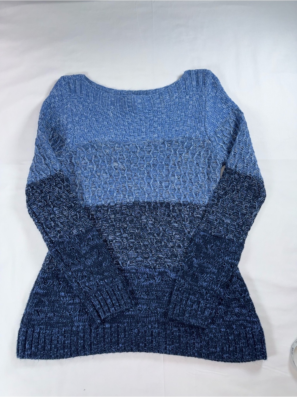Croft & Barrow Women’s L Blue Ombré Cable Knit Sweater Cotton Blend